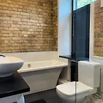 Downtown Retreat Loft-industrial * Riga