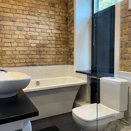 Downtown Retreat Loft-industrial * Riga